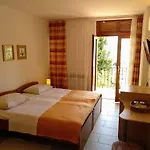 Haus Anne Bed & Breakfast
