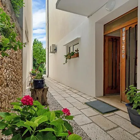 Haus Anne Bed & Breakfast