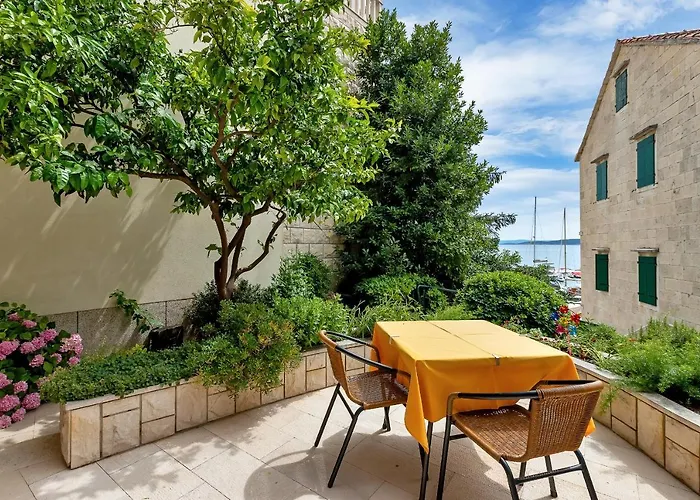 Haus Anne Bed & Breakfast *